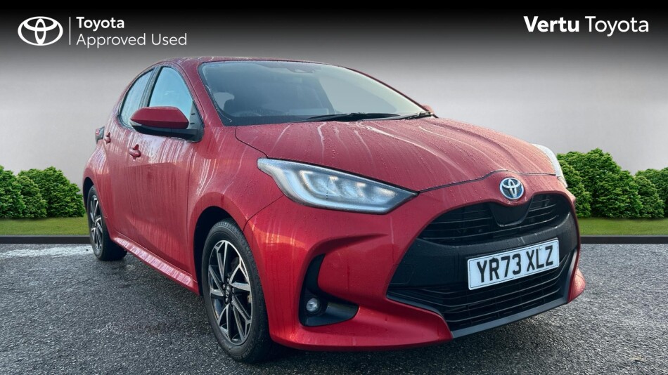 Toyota Yaris 1.5 Hybrid Design 5dr CVT Hybrid Hatchback